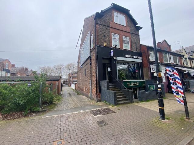 Railway Road, Urmston